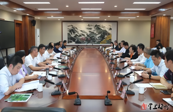 提升履職能力、助力綠美廣東，“送百門(mén)環(huán)保治理培訓(xùn)課到百縣千鎮(zhèn)”首站啟動(dòng)